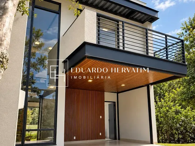 Casa 3 quartos e 5 banheiros, à venda, no bairro Jardim Celeste em Jundiaí