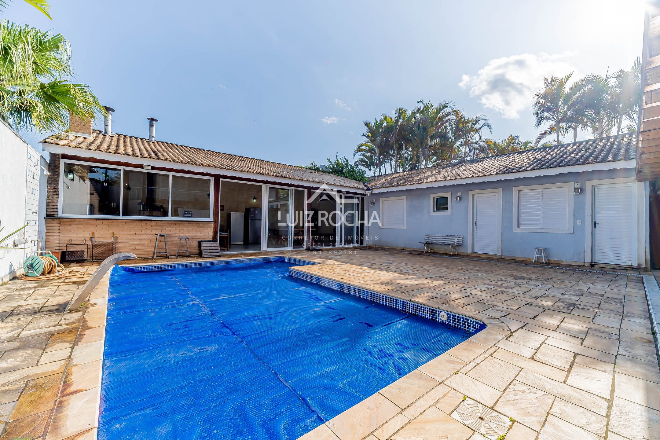 Casa, 3 quartos, 322 m² - Foto 1