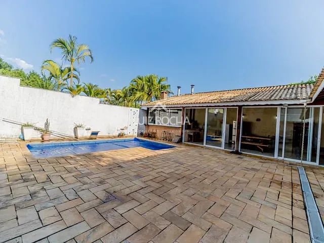 Casa com 600m² 3 quartos e 4 banheiros, à venda, no bairro Novo Centro em Vargem Grande Paulista