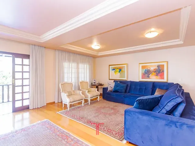 Casa com 1861m² 4 quartos e 4 banheiros, à venda, no bairro Jardim Alto Tarumã em Pinhais