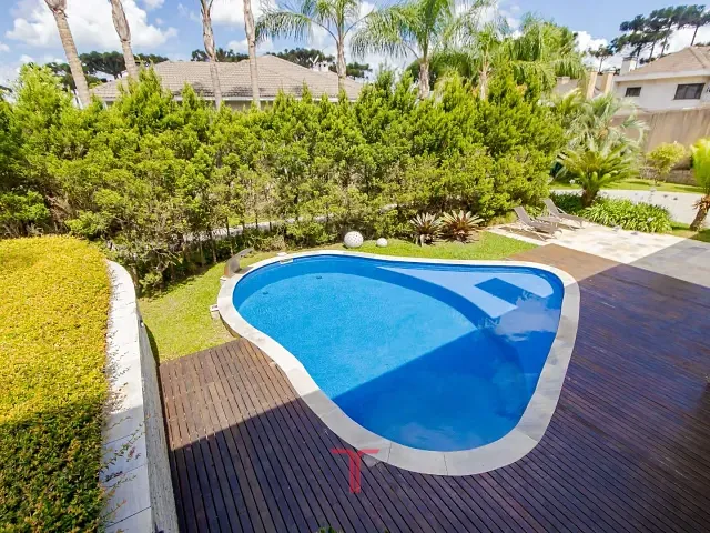 Casa com 1861m² 4 quartos e 4 banheiros, à venda, no bairro Jardim Alto Tarumã em Pinhais
