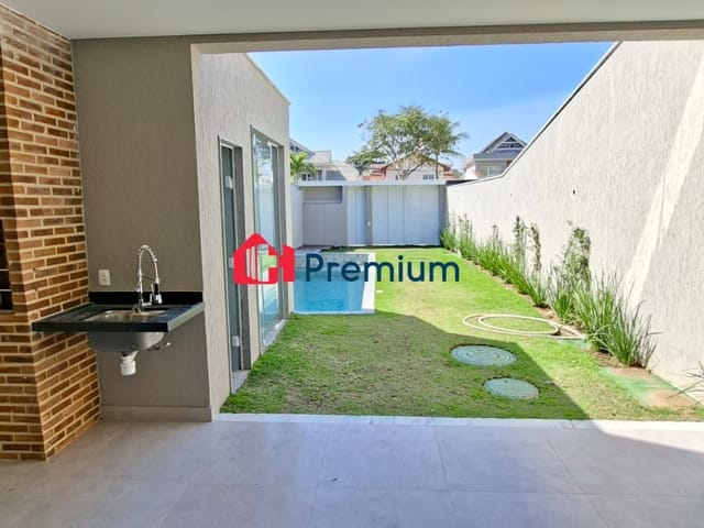 Casa 3 quartos e 5 banheiros, à venda, no bairro Barra da Tijuca em Rio de Janeiro
