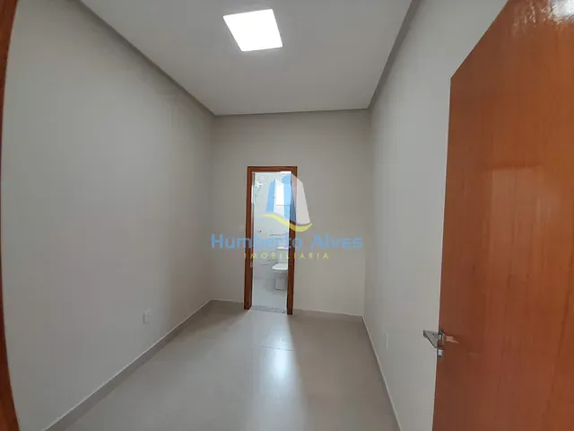 Casa com 306m² 3 quartos e 4 banheiros, à venda, no bairro Primavera em Vitória da Conquista
