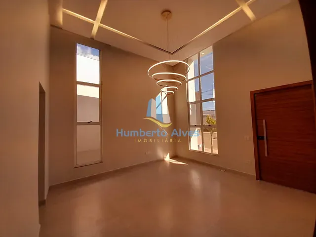 Casa com 306m² 3 quartos e 4 banheiros, à venda, no bairro Primavera em Vitória da Conquista