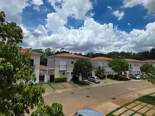 Casa com 203m² 4 quartos e 1 banheiro, à venda, no bairro Jardim Colibri em Cotia