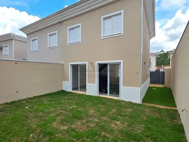 Casa com 203m² 4 quartos e 1 banheiro, à venda, no bairro Jardim Colibri em Cotia