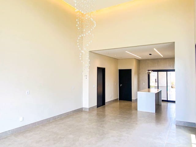 Casa com 364m² 3 quartos e 4 banheiros, à venda, no bairro Terras Alpha Residencial 1 em Senador Canedo