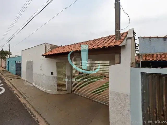 Casa com 250m² 3 quartos e 2 banheiros, à venda, no bairro PARQUE RESIDENCIAL VALE DO SOL em ARARAQUARA