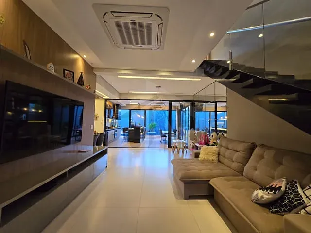 Casa com 264m² 3 quartos e 5 banheiros, à venda, no bairro Loteamento Agra Ribeirão Preto em Ribeirão Preto