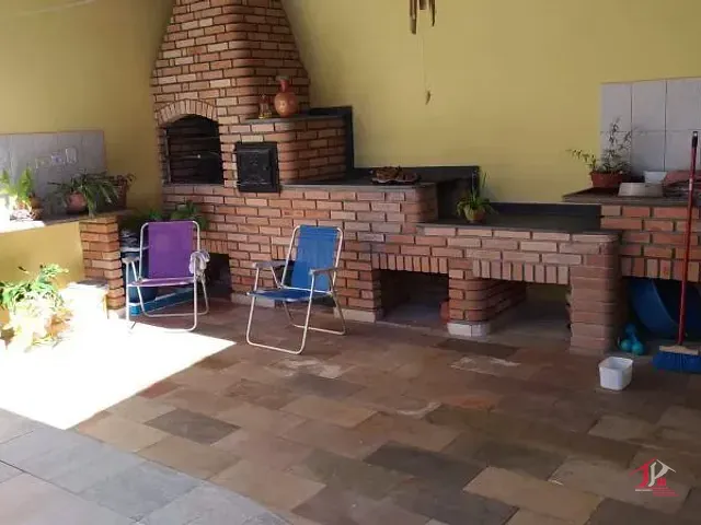 Casa 3 quartos e 4 banheiros, à venda, no bairro Jamaica (Praia) em Itanhaém