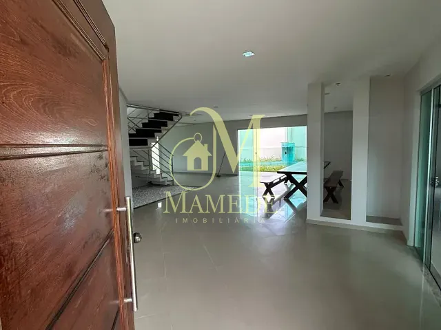 Casa 4 quartos e 4 banheiros, à venda, no bairro Tenoné em Belém