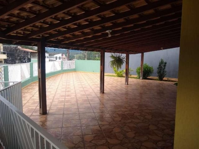 Casa com 320m² 3 quartos e 2 banheiros, à venda, no bairro Colinas da Anhangüera em Santana de Parnaíba