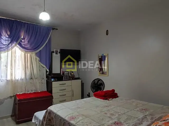 Casa 3 quartos e 2 banheiros, à venda, no bairro Floresta em Concórdia