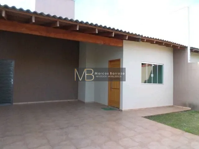Casa com 228m² 3 quartos e 3 banheiros, à venda, no bairro Califórnia em Londrina