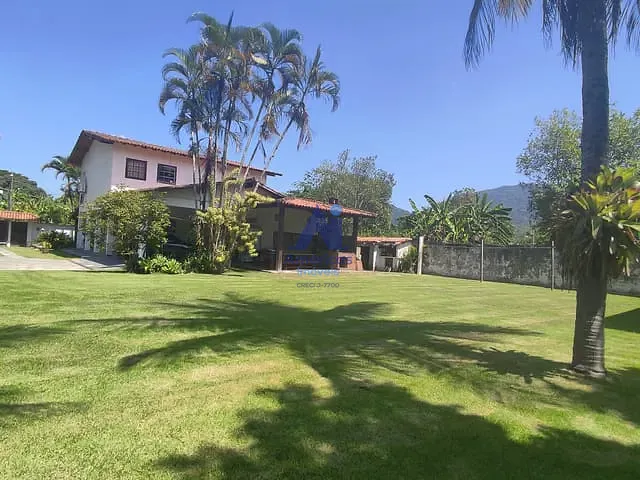 Casa com 1016m² 3 quartos e 3 banheiros, à venda, no bairro Vargem Grande em Rio de Janeiro