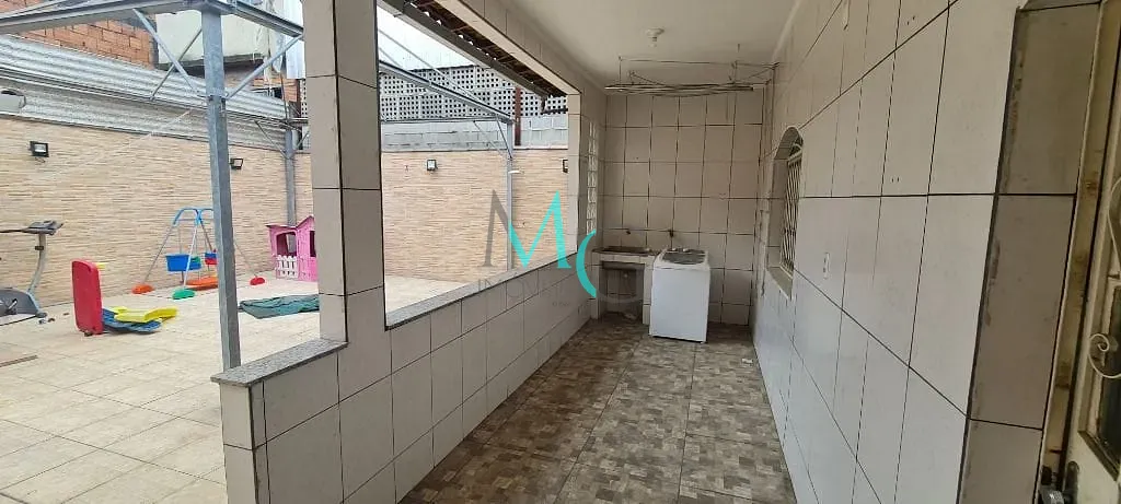 Casa, 2 quartos, 247 m² - Foto 27