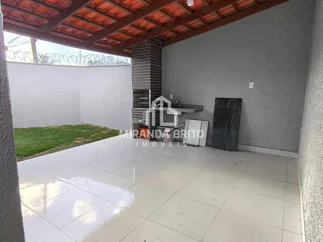 Casa 3 quartos e 3 banheiros, à venda, no bairro Parque Ibirapuera em Aparecida de Goiânia