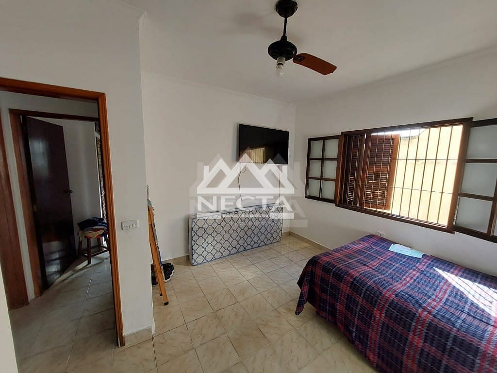 Casa, 3 quartos, 285 m² - Foto 9