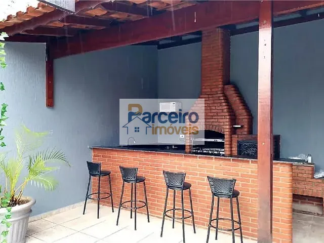 Casa com 204m² 4 quartos e 7 banheiros, à venda, no bairro Chácara Mafalda em São Paulo