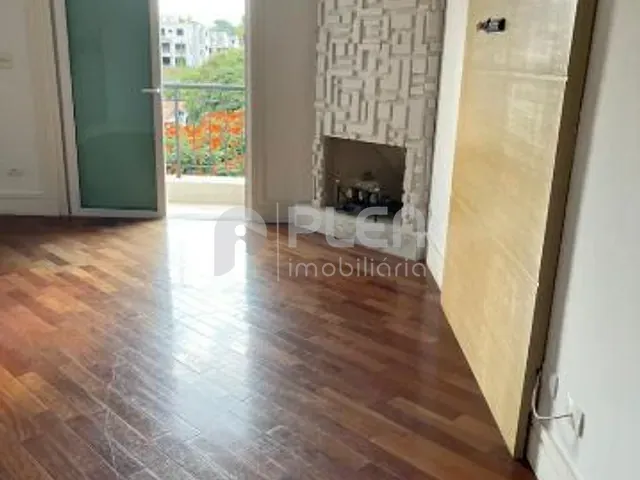 Casa com 540m² 3 quartos e 4 banheiros, à venda, no bairro Vila Albertina em São Paulo