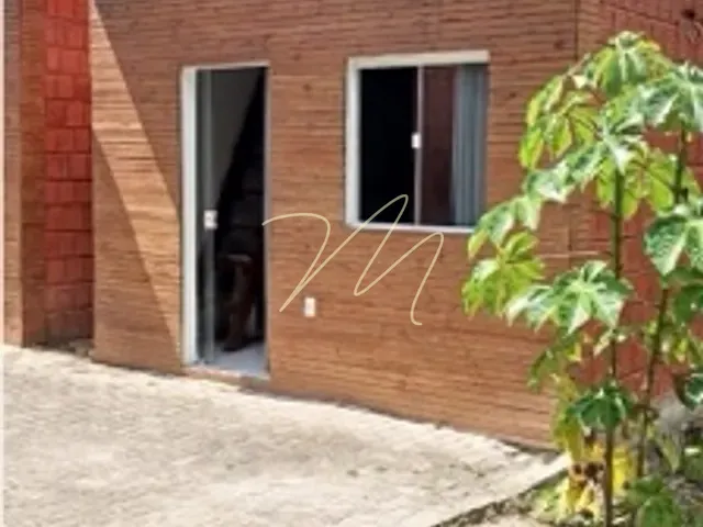 Casa 1 quarto e 1 banheiro, à venda, no bairro Centro em Ilhéus