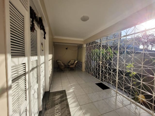 Casa com 280m² 7 quartos e 6 banheiros, à venda, no bairro Parquelândia em Fortaleza