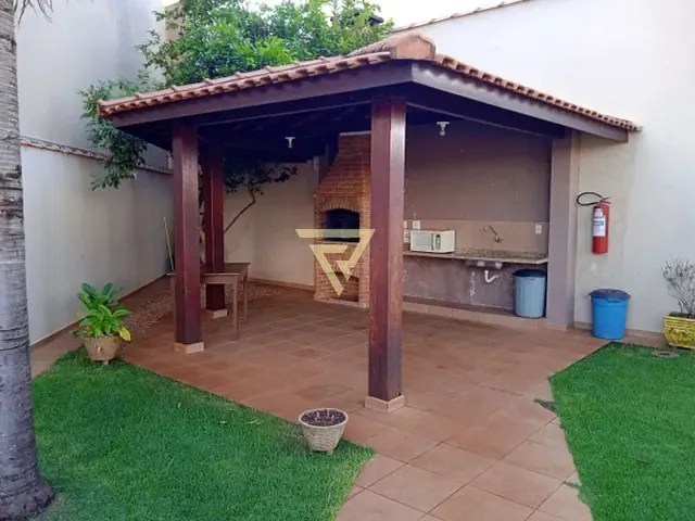 Casa com 161m² 3 quartos e 2 banheiros, à venda, no bairro Jardim Zara em Ribeirão Preto