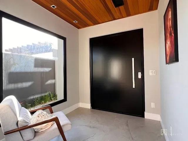 Casa com 600m² 4 quartos e 6 banheiros, à venda, no bairro Condomínio Residencial Colinas do Paratehy em São José dos Campos