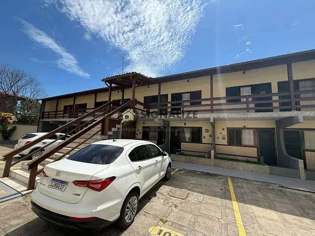 Casa 2 quartos e 2 banheiros, à venda, no bairro Ogiva em Cabo Frio