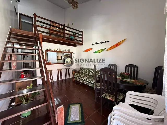 Casa 2 quartos e 2 banheiros, à venda, no bairro Ogiva em Cabo Frio