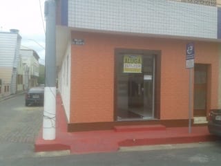 Casa à venda em Centro, Rio Pomba - foto 1