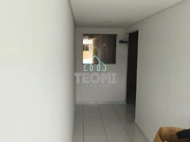 Casa com 125m² 2 quartos e 2 banheiros, à venda, no bairro Residencial Estoril em Taubaté