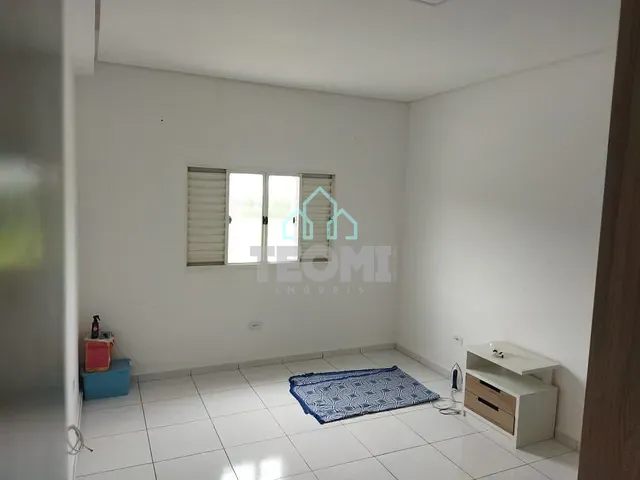 Casa com 125m² 2 quartos e 2 banheiros, à venda, no bairro Residencial Estoril em Taubaté