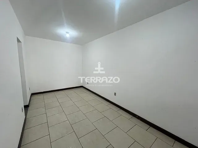 Casa com 160m² 4 quartos e 3 banheiros, à venda, no bairro Morada da Colina em Volta Redonda