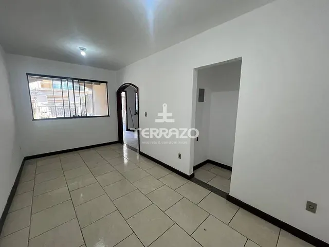 Casa com 160m² 4 quartos e 3 banheiros, à venda, no bairro Morada da Colina em Volta Redonda