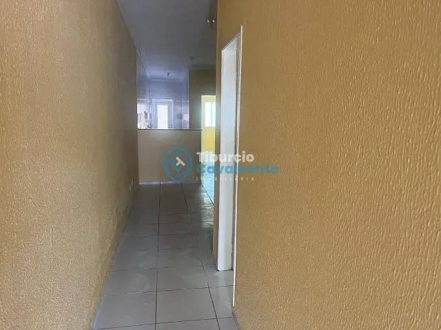 Casa 2 quartos e 1 banheiro, à venda, no bairro Novo Maranguape II em Maranguape
