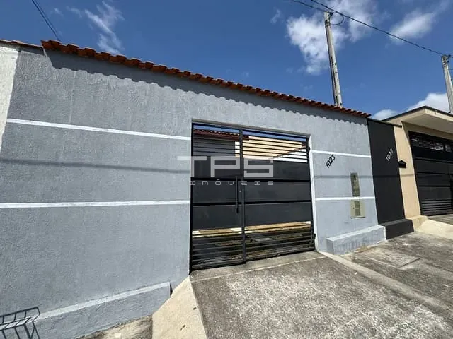 Casa com 160m² 2 quartos e 2 banheiros, à venda, no bairro Vila Hepacare em Lorena