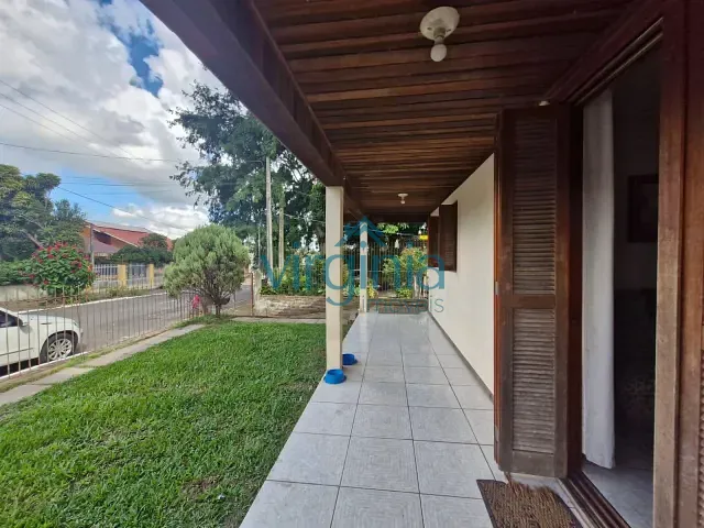 Casa com 429m² 3 quartos e 2 banheiros, à venda, no bairro Boa Vista em Novo Hamburgo