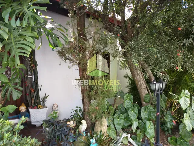 Casa com 446m², à venda, no bairro Vila Mogilar em Mogi das Cruzes