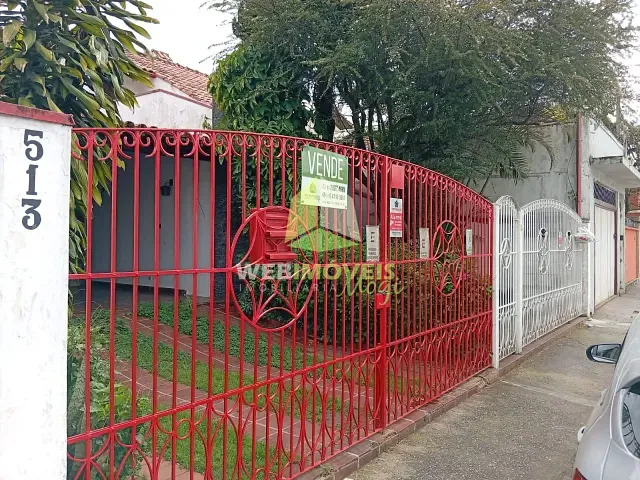 Casa com 446m², à venda, no bairro Vila Mogilar em Mogi das Cruzes