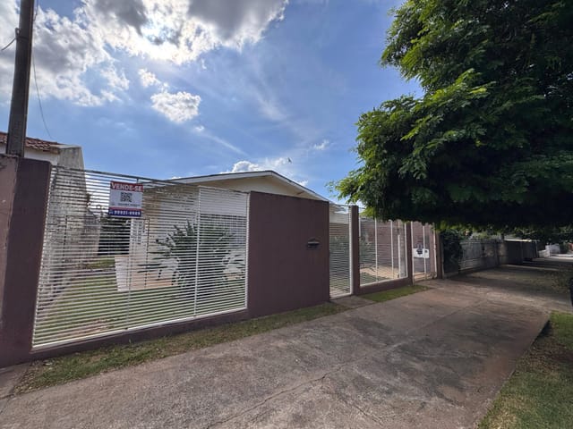 Foto do Casa - OPORTUNIDADE! Baixou para R$500 mil só, no coração do Jd. Alvorada! O bairro mais completo de Maringá, terreno com 487,50m² e casa com 03 quartos  a venda. | Wagner Inhesta broker