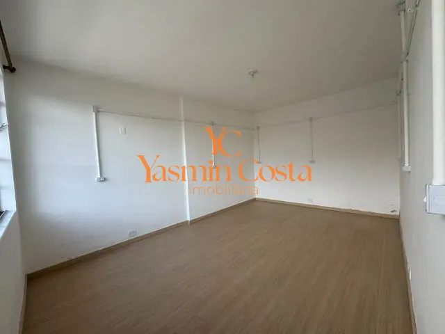Casa 1 quarto e 1 banheiro, para alugar, no bairro Centro em Cambuí