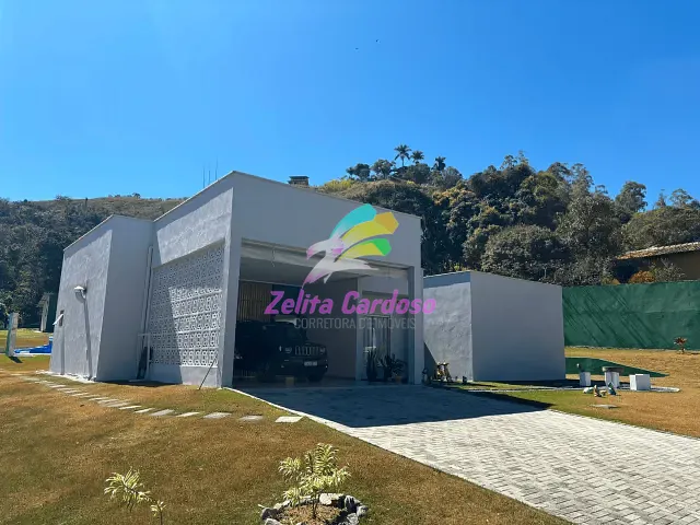 Casa com 2000m² 3 quartos e 3 banheiros, à venda, no bairro Condomínio Vale do Ouro em Ribeirão das Neves