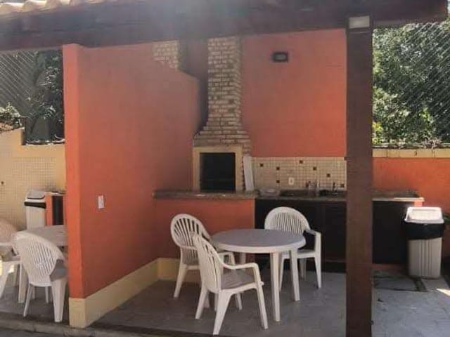 Casa 2 quartos e 3 banheiros, à venda, no bairro Bosque da Praia em Rio das Ostras
