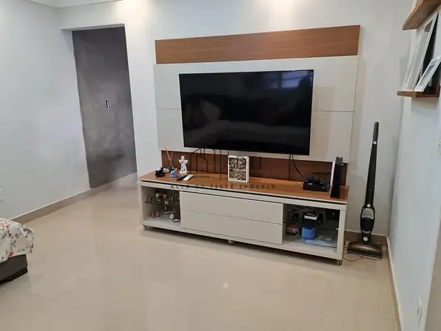Casa com 125m² 2 quartos e 1 banheiro, à venda, no bairro Jardim Rubi em Mogi das Cruzes
