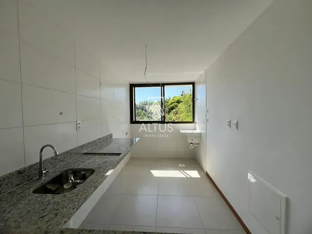 Casa 2 quartos e 1 banheiro, à venda, no bairro Itacimirim em Camaçari