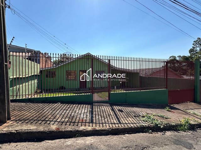 Casa com 200m² 2 quartos e 1 banheiro, à venda ou para alugar, no bairro Nucleo Habitacional Papa Joao Paulo I em Apucarana