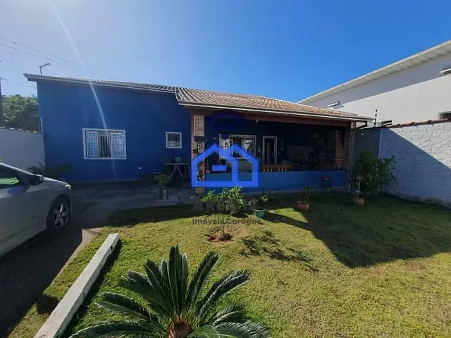 Casa com 260m² 2 quartos e 1 banheiro, à venda, no bairro Martim de Sá em Caraguatatuba