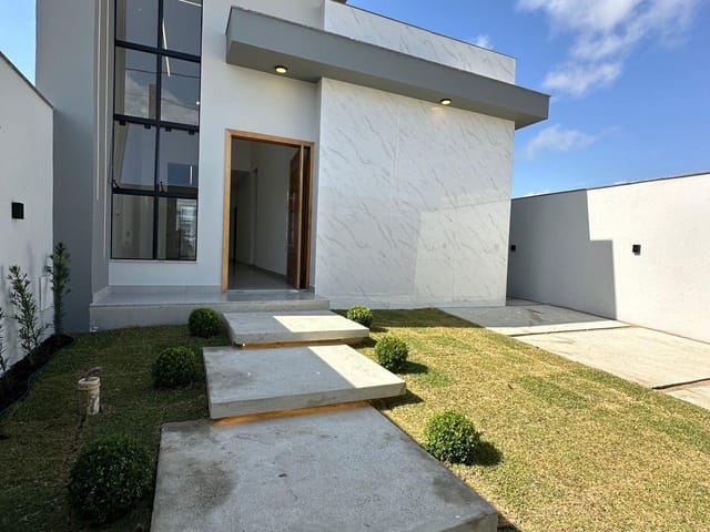 Casa 3 quartos e 2 banheiros, à venda, no bairro Parque Tarcisio Miranda em Campos dos Goytacazes