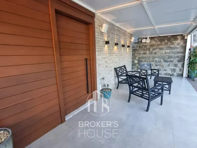 Casa com 450m² 5 quartos e 5 banheiros, à venda, no bairro Fradinhos em Vitória